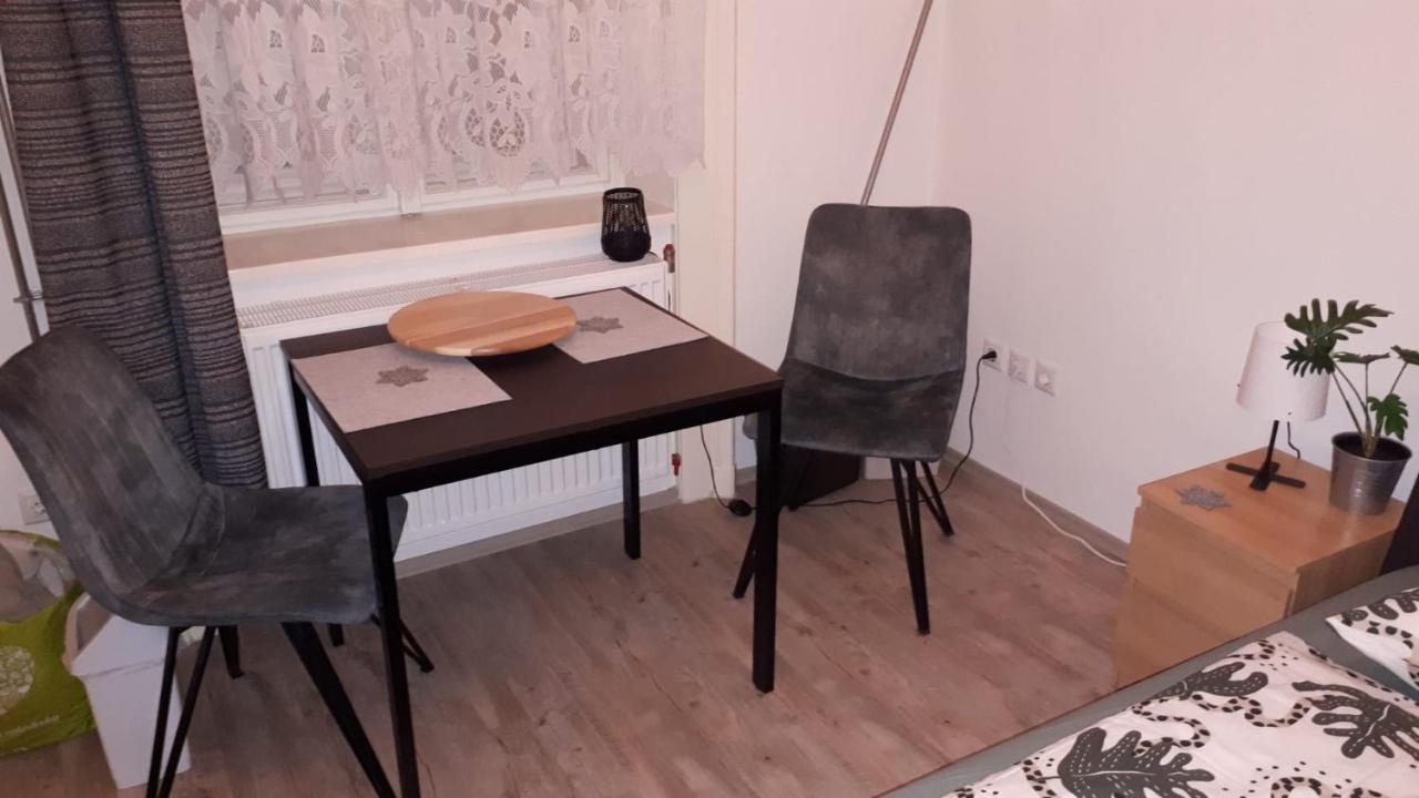 布达佩斯Garibaldik Apartman公寓 外观 照片